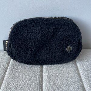 Lululemon Fleece Everywhere Belt Bag
